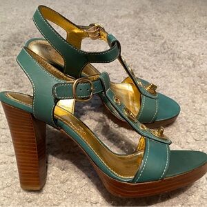 Y2k vintage Coach leather platform sandals size 7